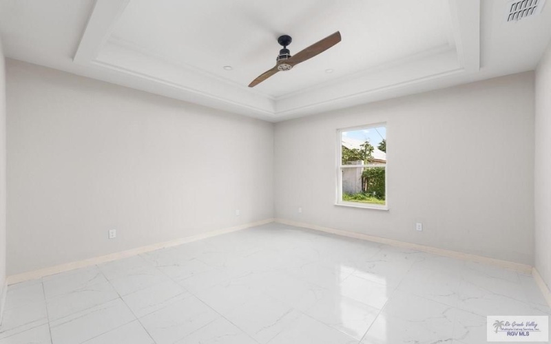 115 E 11TH ST., BROWNSVILLE, TX 78521, ,Residential Multi Family,For Sale,115 E 11TH ST.,0,29768712