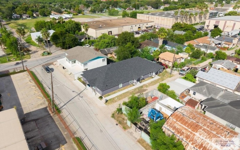 115 E 11TH ST., BROWNSVILLE, TX 78521, ,Residential Multi Family,For Sale,115 E 11TH ST.,0,29768712