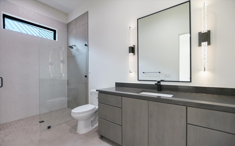 130 Azalea Loop, Horseshoe Bay, TX 78657, 3 Habitaciones Habitaciones , ,3 BañosBaños,Residential,En Venta,130 Azalea Loop,0,175135