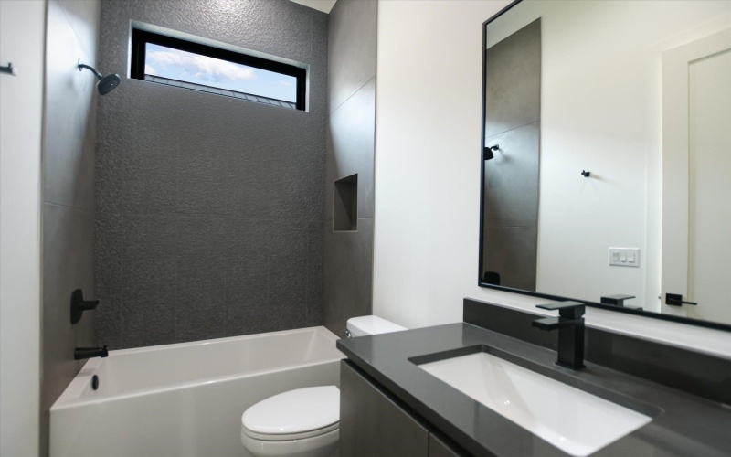 130 Azalea Loop, Horseshoe Bay, TX 78657, 3 Habitaciones Habitaciones , ,3 BañosBaños,Residential,En Venta,130 Azalea Loop,0,175135