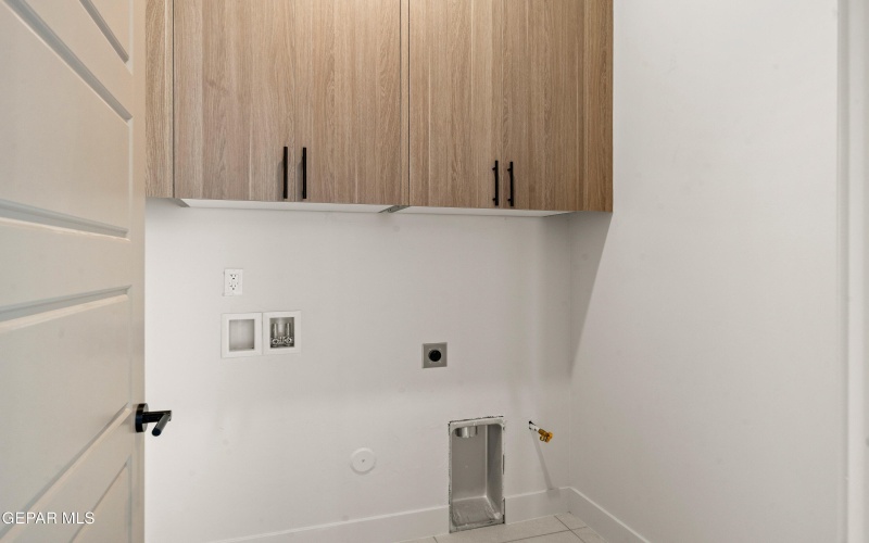 321 Blue Valley, Horizon City, TX 79928, 6 Habitaciones Habitaciones , ,3 BañosBaños,Residential,En Venta,321 Blue Valley,0,921384