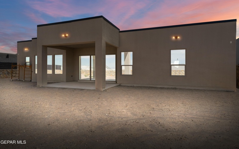 321 Blue Valley, Horizon City, TX 79928, 6 Habitaciones Habitaciones , ,3 BañosBaños,Residential,En Venta,321 Blue Valley,0,921384