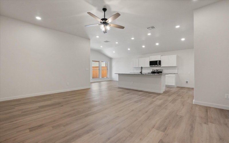 2312 Abbeville Avenue, Wolfforth, TX 79382, 3 Bedrooms Bedrooms, ,2 BathroomsBathrooms,Residential,For Sale,2312 Abbeville Avenue,0,202560886