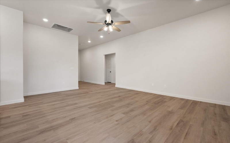 2312 Abbeville Avenue, Wolfforth, TX 79382, 3 Bedrooms Bedrooms, ,2 BathroomsBathrooms,Residential,For Sale,2312 Abbeville Avenue,0,202560886