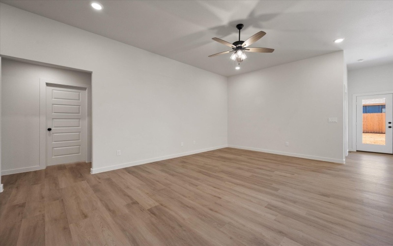 2312 Abbeville Avenue, Wolfforth, TX 79382, 3 Bedrooms Bedrooms, ,2 BathroomsBathrooms,Residential,For Sale,2312 Abbeville Avenue,0,202560886