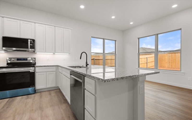 2406 Abbeville Avenue, Wolfforth, TX 79382, 4 Habitaciones Habitaciones , ,2 BañosBaños,Residential,En Venta,2406 Abbeville Avenue,0,202560887