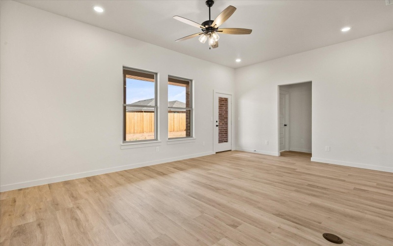 2314 Abbeville Avenue, Wolfforth, TX 79382, 3 Bedrooms Bedrooms, ,2 BathroomsBathrooms,Residential,For Sale,2314 Abbeville Avenue,0,202560888