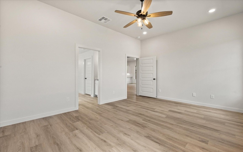 2314 Abbeville Avenue, Wolfforth, TX 79382, 3 Bedrooms Bedrooms, ,2 BathroomsBathrooms,Residential,For Sale,2314 Abbeville Avenue,0,202560888