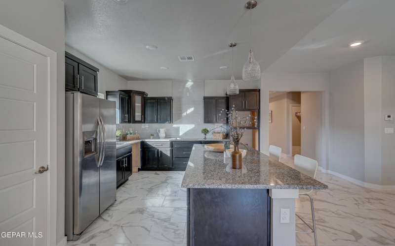 12925 Pontesbury Drive, El Paso, TX 79928, 4 Habitaciones Habitaciones , ,1 BañoBaños,Residential,En Venta,12925 Pontesbury Drive,921177