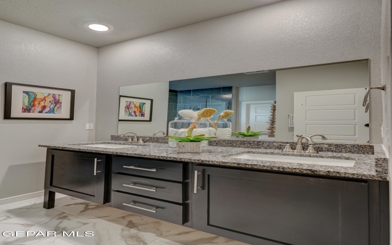 12925 Pontesbury Drive, El Paso, TX 79928, 4 Habitaciones Habitaciones , ,1 BañoBaños,Residential,En Venta,12925 Pontesbury Drive,921177