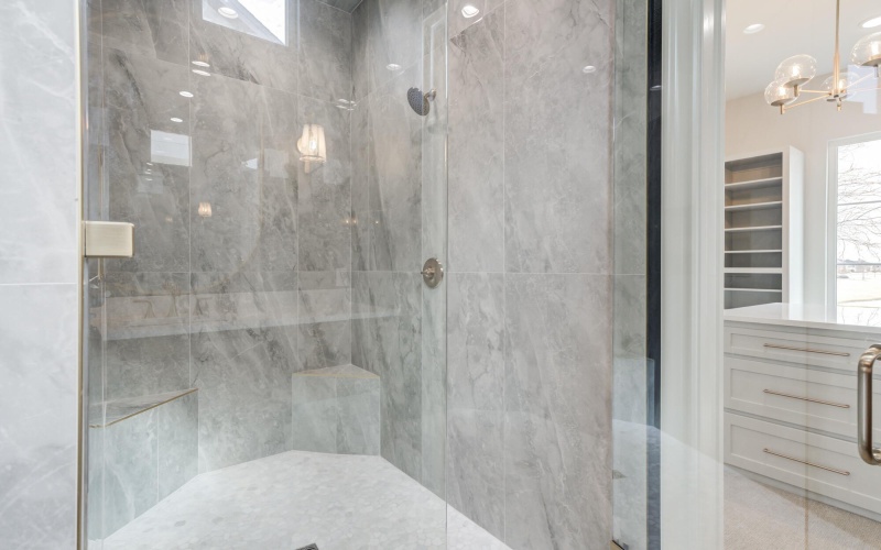 14102 Salisbury Avenue, Lubbock, TX 79424, 4 Habitaciones Habitaciones , ,5 BañosBaños,Residential,En Venta,14102 Salisbury Avenue,0,202560911