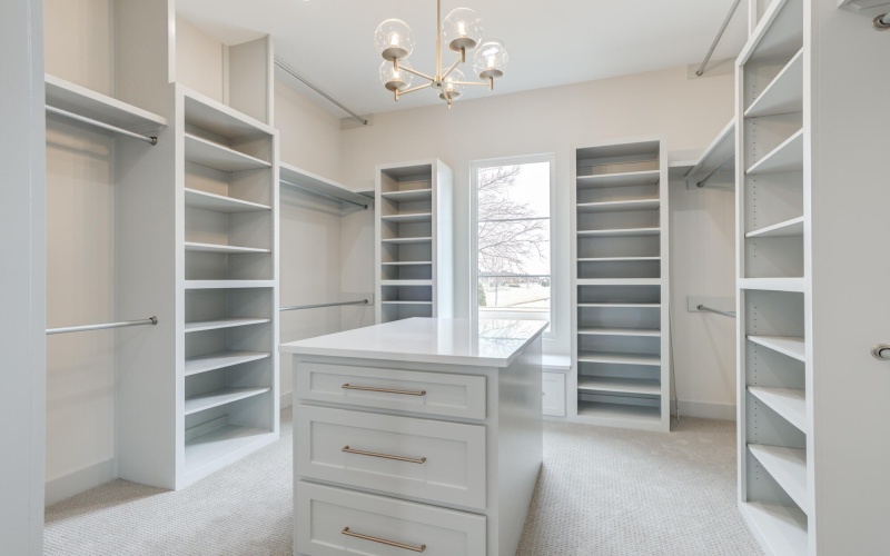 14102 Salisbury Avenue, Lubbock, TX 79424, 4 Habitaciones Habitaciones , ,5 BañosBaños,Residential,En Venta,14102 Salisbury Avenue,0,202560911