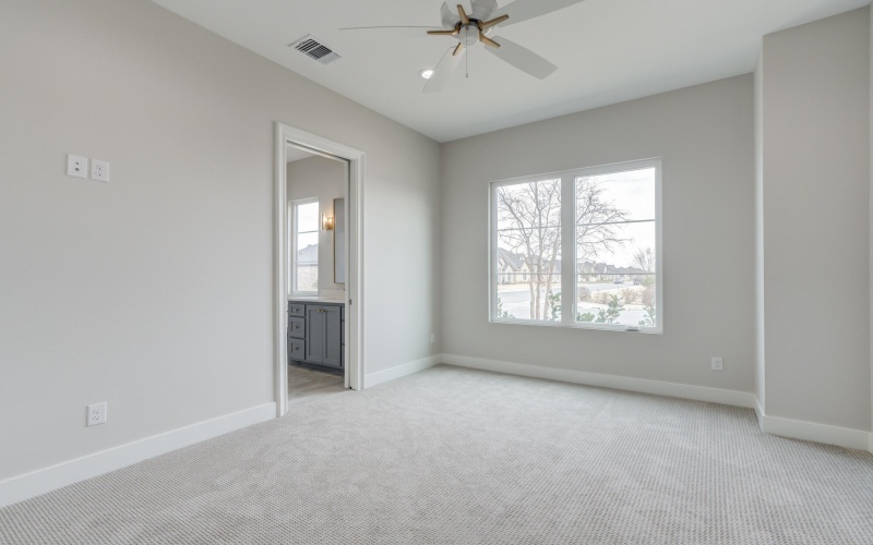 14102 Salisbury Avenue, Lubbock, TX 79424, 4 Habitaciones Habitaciones , ,5 BañosBaños,Residential,En Venta,14102 Salisbury Avenue,0,202560911