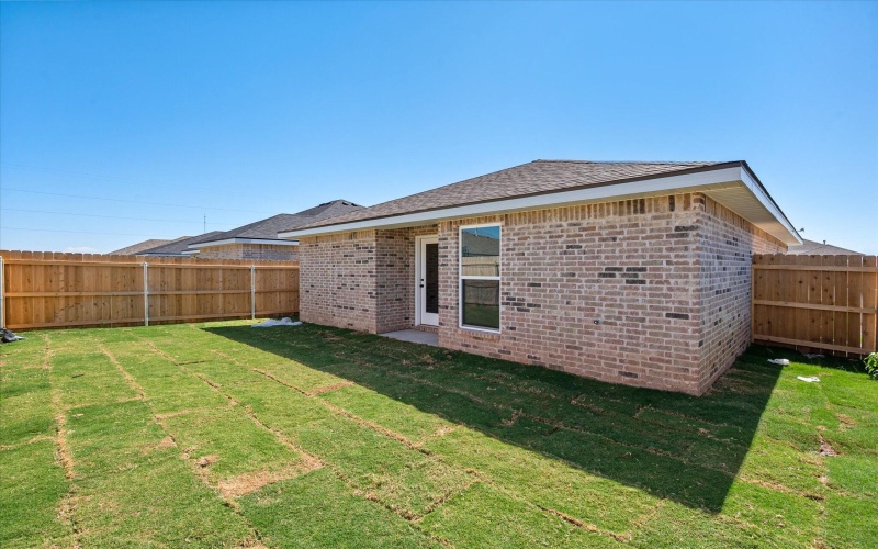 8310 24th Street, Lubbock, TX 79407, 2 Habitaciones Habitaciones , ,2 BañosBaños,Residential,En Venta,8310 24th Street,0,202560913