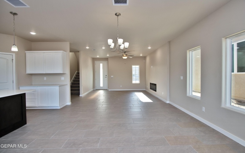 5905 Ruidoso Downs Street, El Paso, TX 79932, 4 Habitaciones Habitaciones , ,1 BañoBaños,Residential,En Venta,5905 Ruidoso Downs Street,921385
