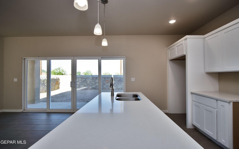 5905 Ruidoso Downs Street, El Paso, TX 79932, 4 Habitaciones Habitaciones , ,1 BañoBaños,Residential,En Venta,5905 Ruidoso Downs Street,921385