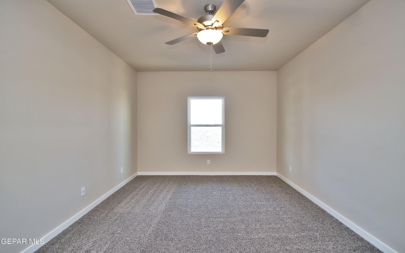 5905 Ruidoso Downs Street, El Paso, TX 79932, 4 Habitaciones Habitaciones , ,1 BañoBaños,Residential,En Venta,5905 Ruidoso Downs Street,921385