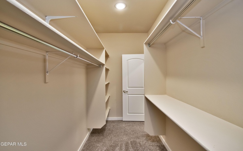 5905 Ruidoso Downs Street, El Paso, TX 79932, 4 Habitaciones Habitaciones , ,1 BañoBaños,Residential,En Venta,5905 Ruidoso Downs Street,921385