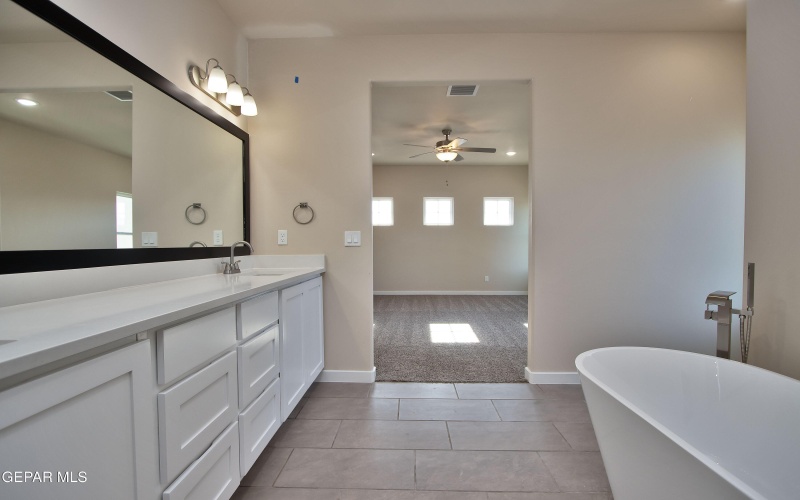 5905 Ruidoso Downs Street, El Paso, TX 79932, 4 Habitaciones Habitaciones , ,1 BañoBaños,Residential,En Venta,5905 Ruidoso Downs Street,921385