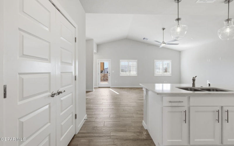 12929 Pontesbury Drive, El Paso, TX 79928, 4 Habitaciones Habitaciones , ,1 BañoBaños,Residential,En Venta,12929 Pontesbury Drive,0,921179