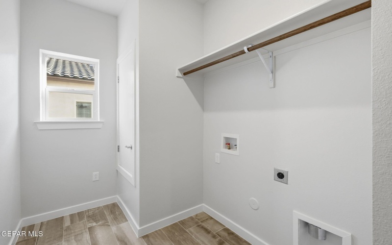 12929 Pontesbury Drive, El Paso, TX 79928, 4 Habitaciones Habitaciones , ,1 BañoBaños,Residential,En Venta,12929 Pontesbury Drive,0,921179