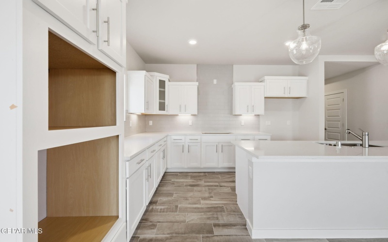 12929 Pontesbury Drive, El Paso, TX 79928, 4 Habitaciones Habitaciones , ,1 BañoBaños,Residential,En Venta,12929 Pontesbury Drive,0,921179