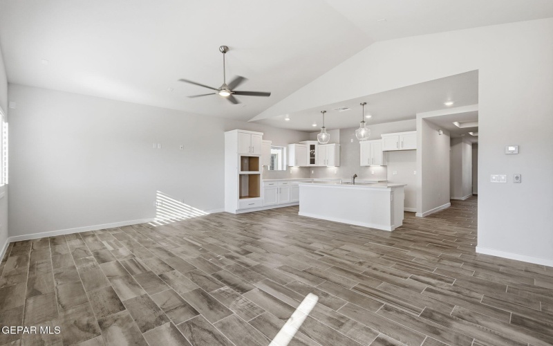 12929 Pontesbury Drive, El Paso, TX 79928, 4 Habitaciones Habitaciones , ,1 BañoBaños,Residential,En Venta,12929 Pontesbury Drive,0,921179