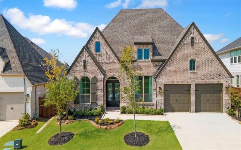 4224 Prickly Pear Drive, Aubrey, TX 76227, 4 Bedrooms Bedrooms, ,3 BathroomsBathrooms,Residential,For Sale,4224 Prickly Pear Drive,0,21066452
