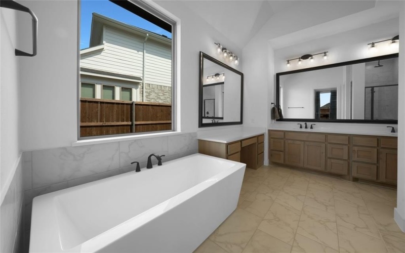 4224 Prickly Pear Drive, Aubrey, TX 76227, 4 Bedrooms Bedrooms, ,3 BathroomsBathrooms,Residential,For Sale,4224 Prickly Pear Drive,0,21066452
