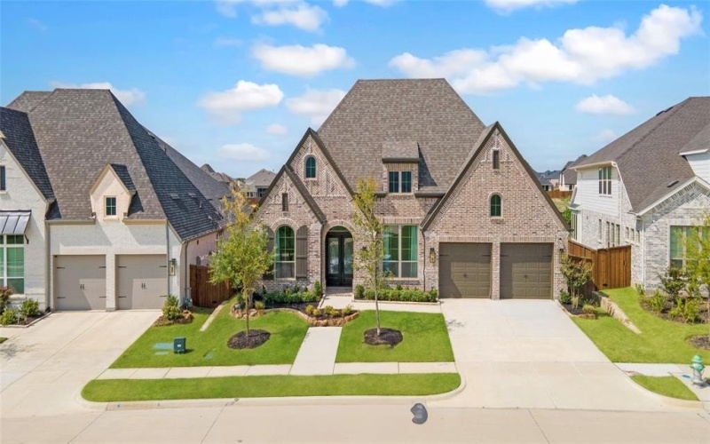 4224 Prickly Pear Drive, Aubrey, TX 76227, 4 Bedrooms Bedrooms, ,3 BathroomsBathrooms,Residential,For Sale,4224 Prickly Pear Drive,0,21066452