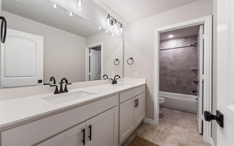 15045 Green Bluff Drive, Aledo, TX 76008, 4 Habitaciones Habitaciones , ,2 BañosBaños,Residential,En Venta,15045 Green Bluff Drive,0,21066465