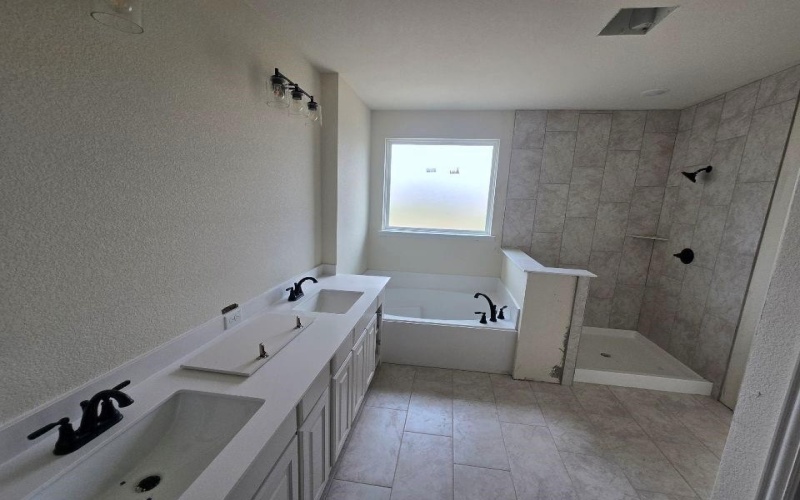 400 Pickett Creek Drive, Aledo, TX 76008, 3 Bedrooms Bedrooms, ,2 BathroomsBathrooms,Residential,For Sale,400 Pickett Creek Drive,0,21066613