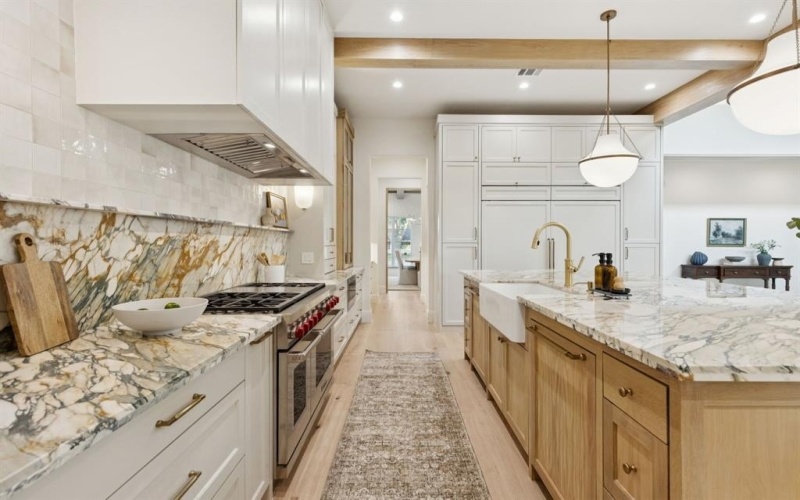 11815 Jamestown Road, Dallas, TX 75230, 6 Bedrooms Bedrooms, ,8 BathroomsBathrooms,Residential,For Sale,11815 Jamestown Road,0,21046534