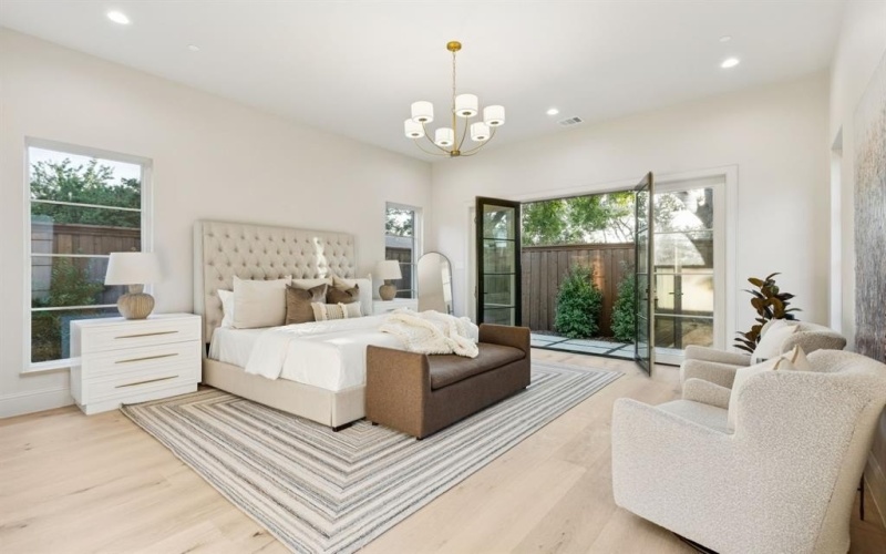 11815 Jamestown Road, Dallas, TX 75230, 6 Bedrooms Bedrooms, ,8 BathroomsBathrooms,Residential,For Sale,11815 Jamestown Road,0,21046534