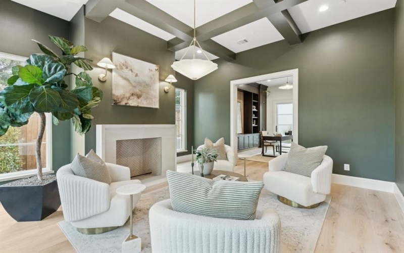 11815 Jamestown Road, Dallas, TX 75230, 6 Bedrooms Bedrooms, ,8 BathroomsBathrooms,Residential,For Sale,11815 Jamestown Road,0,21046534