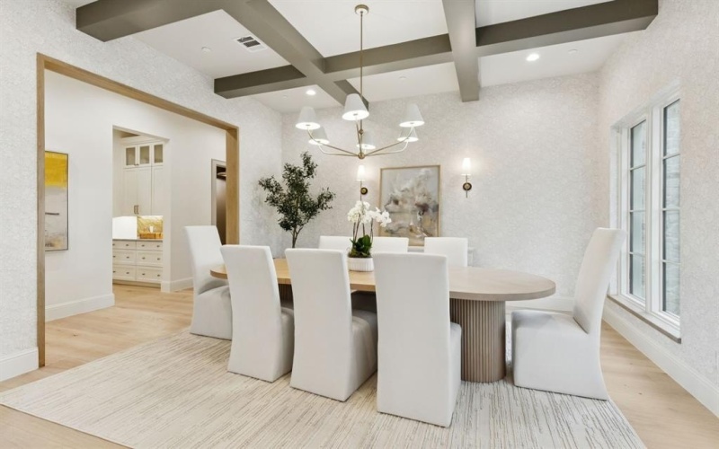 11815 Jamestown Road, Dallas, TX 75230, 6 Bedrooms Bedrooms, ,8 BathroomsBathrooms,Residential,For Sale,11815 Jamestown Road,0,21046534