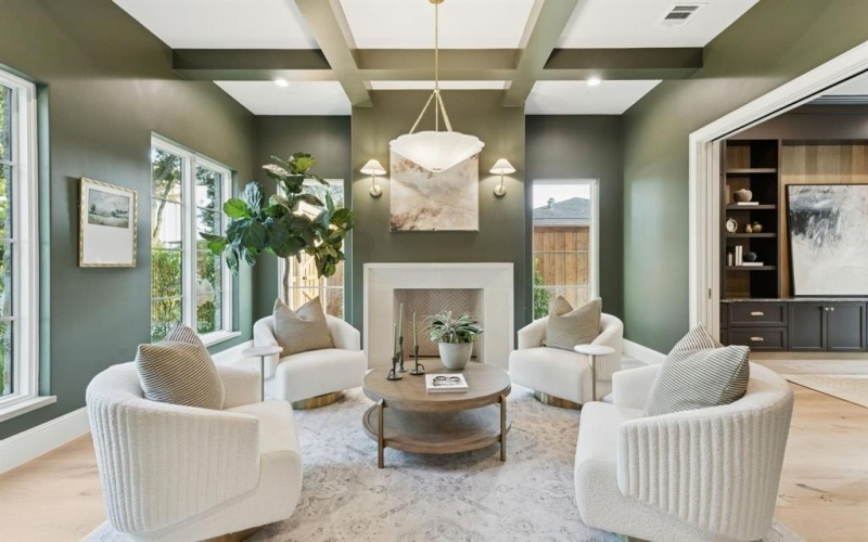 11815 Jamestown Road, Dallas, TX 75230, 6 Bedrooms Bedrooms, ,8 BathroomsBathrooms,Residential,For Sale,11815 Jamestown Road,0,21046534