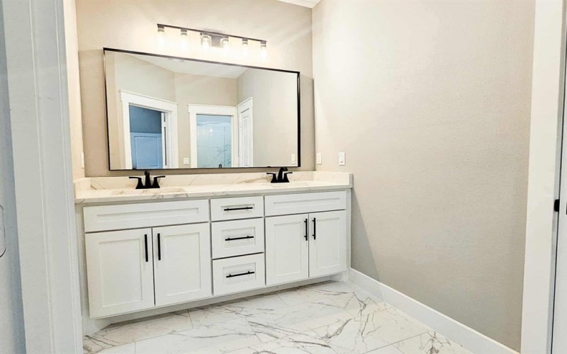 1701 Cathey Drive, Denison, TX 75020, 4 Habitaciones Habitaciones , ,3 BañosBaños,Residential,En Venta,1701 Cathey Drive,0,21063187