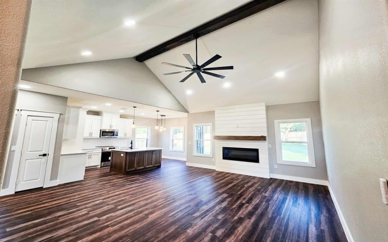 1701 Cathey Drive, Denison, TX 75020, 4 Habitaciones Habitaciones , ,3 BañosBaños,Residential,En Venta,1701 Cathey Drive,0,21063187