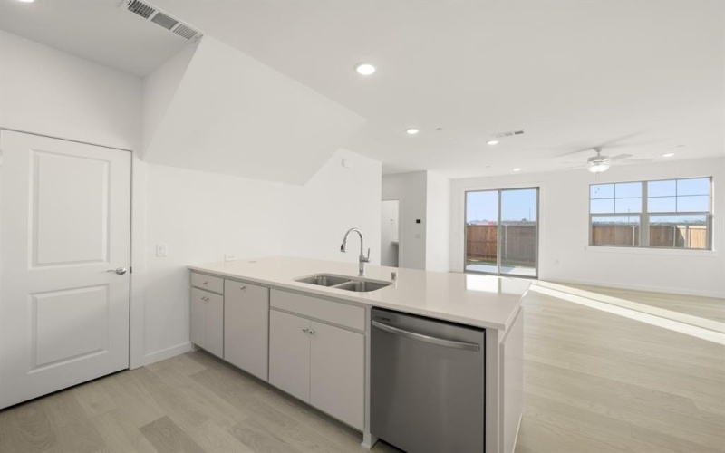 4619 Hawks Trail, Oak Point, TX 75068, 3 Bedrooms Bedrooms, ,2 BathroomsBathrooms,Residential,For Sale,4619 Hawks Trail,0,21067291