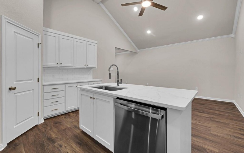 126 Morris Court, McGregor, TX 76657, 2 Habitaciones Habitaciones , ,2 BañosBaños,Residential,En Venta,126 Morris Court,0,228235