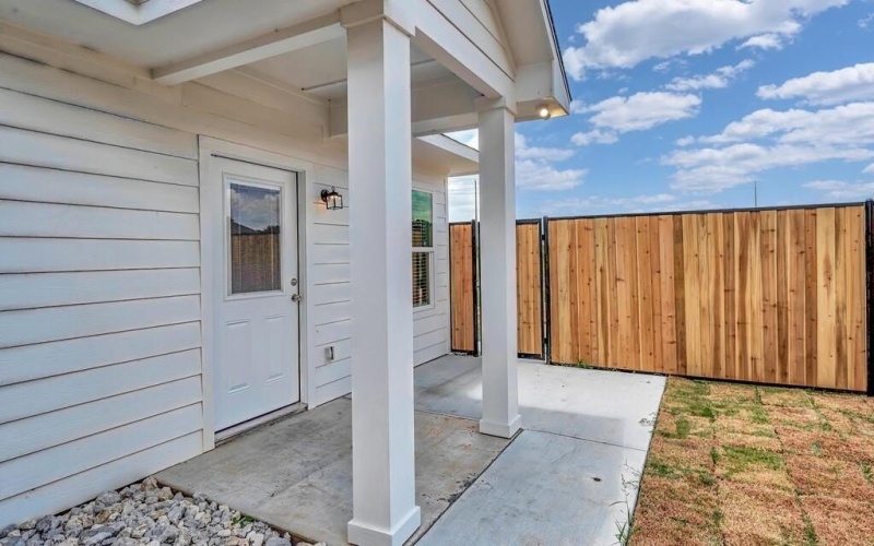 126 Morris Court, McGregor, TX 76657, 2 Habitaciones Habitaciones , ,2 BañosBaños,Residential,En Venta,126 Morris Court,0,228235