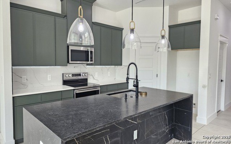 16123 Vaquero Dr, Atascosa, TX 78002, 4 Habitaciones Habitaciones , ,2 BañosBaños,Residential,En Venta,16123 Vaquero Dr,0,1909733