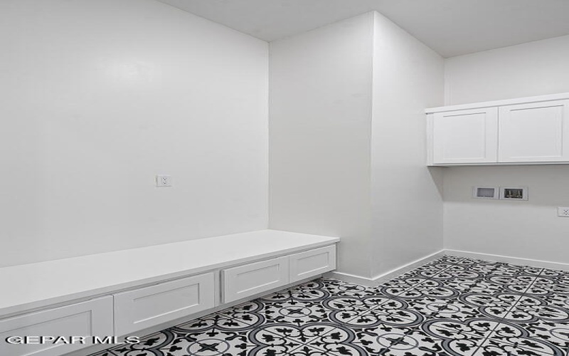 288 EMERALD DUST Place, El Paso, TX 79928, 4 Bedrooms Bedrooms, ,3 BathroomsBathrooms,Residential,For Sale,288 EMERALD DUST Place,921219