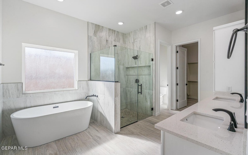 288 EMERALD DUST Place, El Paso, TX 79928, 4 Bedrooms Bedrooms, ,3 BathroomsBathrooms,Residential,For Sale,288 EMERALD DUST Place,921219