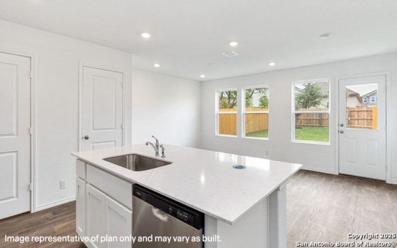 5934 Cinnabar Corner, San Antonio, TX 78222, 2 Habitaciones Habitaciones , ,2 BañosBaños,Residential,En Venta,5934 Cinnabar Corner,0,1909859