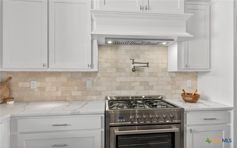 169 Longwood, New Braunfels, TX 78132, 4 Bedrooms Bedrooms, ,3 BathroomsBathrooms,Residential,For Sale,169 Longwood,0,593438