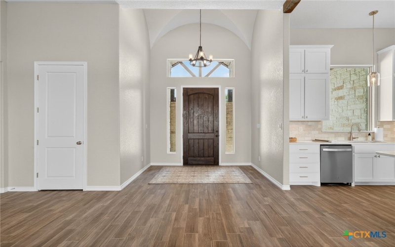 169 Longwood, New Braunfels, TX 78132, 4 Bedrooms Bedrooms, ,3 BathroomsBathrooms,Residential,For Sale,169 Longwood,0,593438