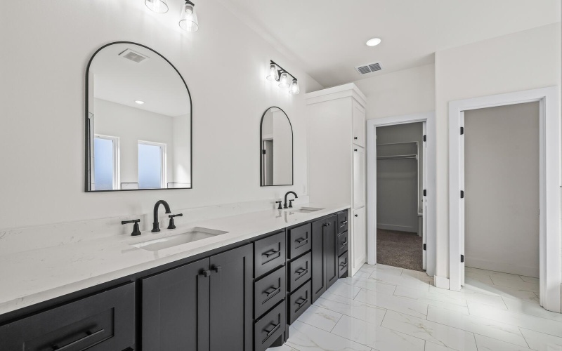 9917 F M 1294, Shallowater, TX 79363, 3 Bedrooms Bedrooms, ,2 BathroomsBathrooms,Residential,For Sale,9917 F M 1294,0,202560930