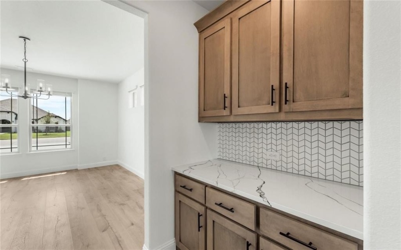1028 Moss Grove Trail, Justin, TX 76247, 5 Habitaciones Habitaciones , ,5 BañosBaños,Residential,En Venta,1028 Moss Grove Trail,0,21039217